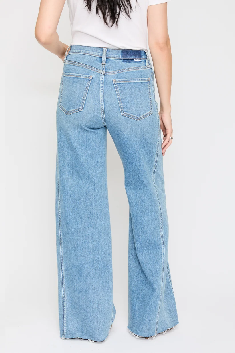 Daze Far Out w/Seaming High Rise Wide Leg