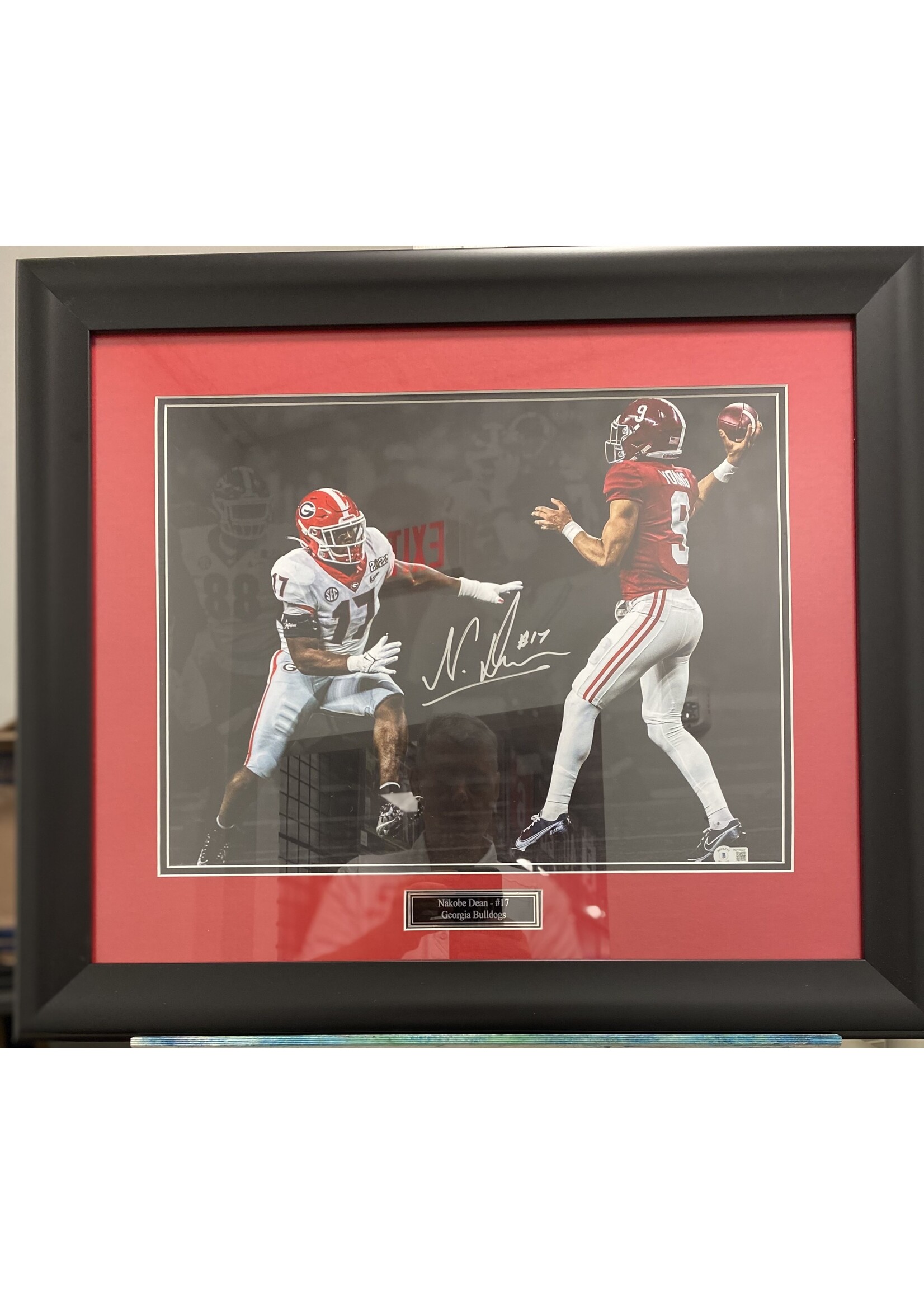 Picture Nakobe Dean 16x20