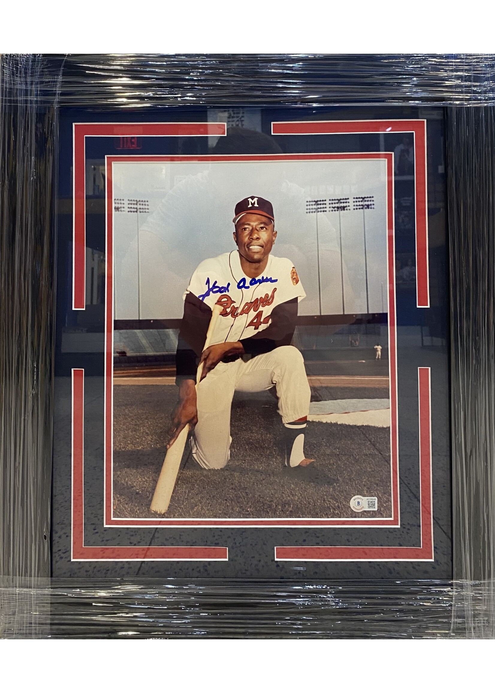Hank Aaron 11x14 w/Patch