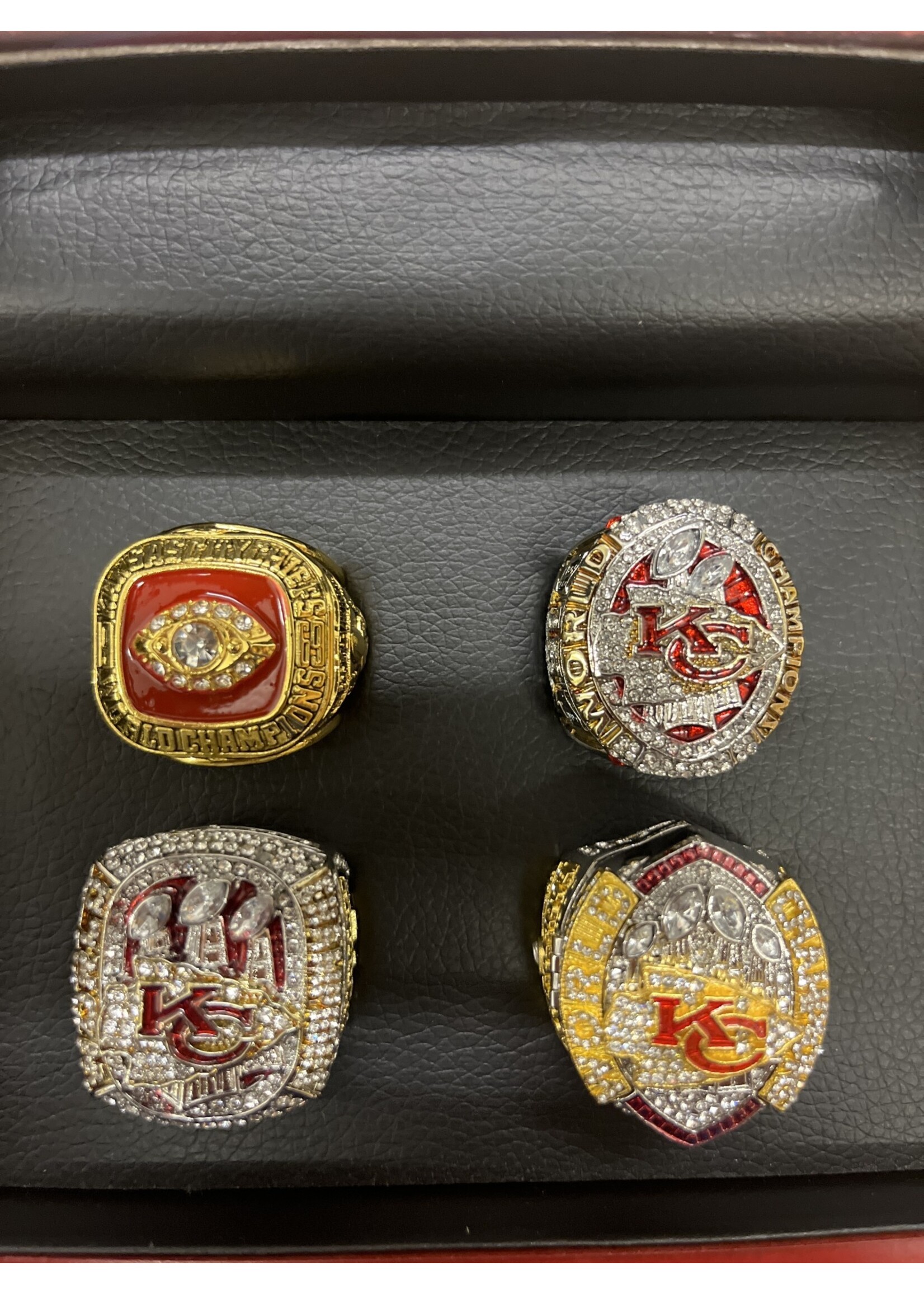 Chiefs 4 Ring Set