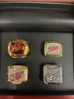 Red Wings 4 Ring Set