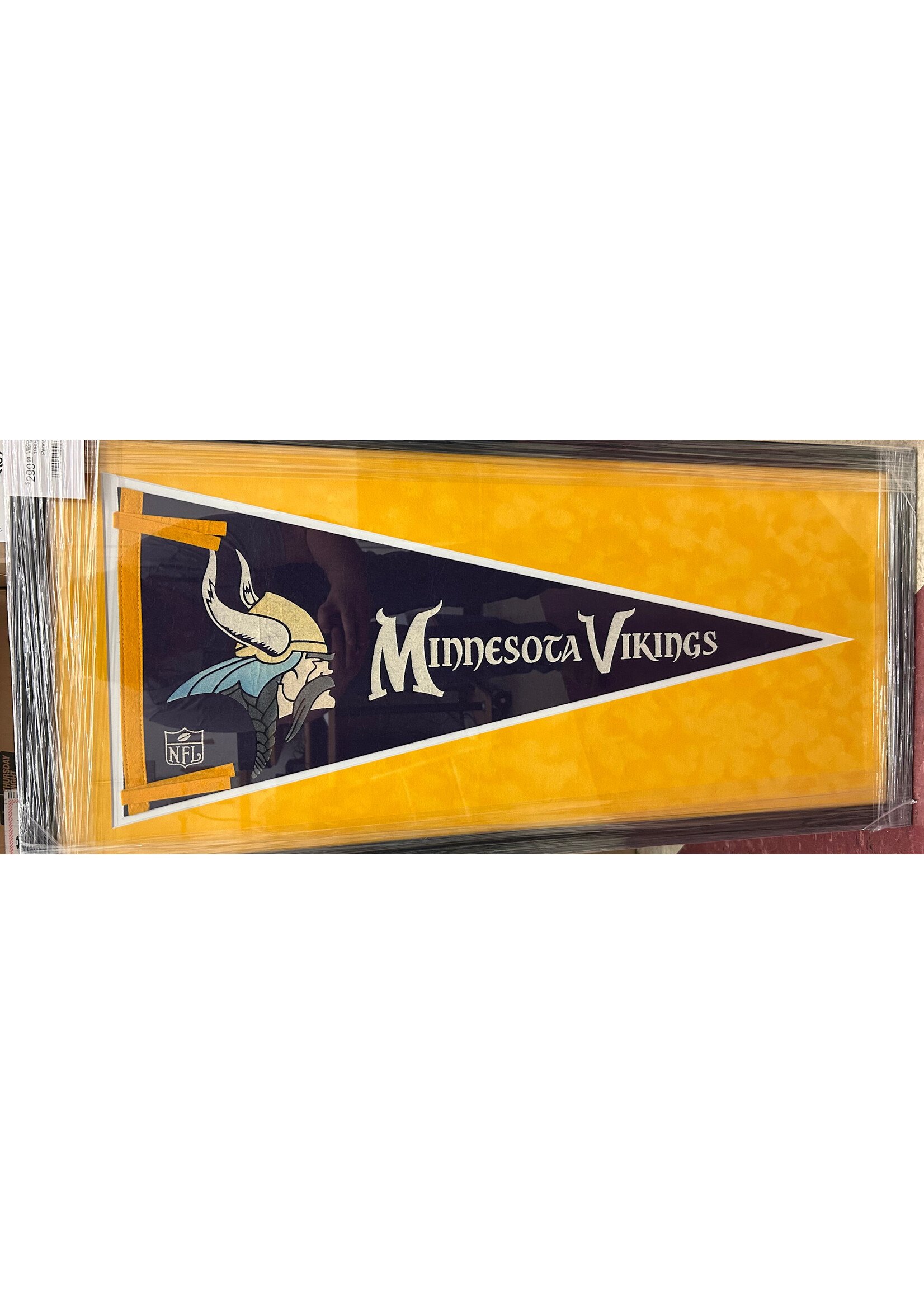 Pennant (F & UF) Vikings 1960s Logo Pennant