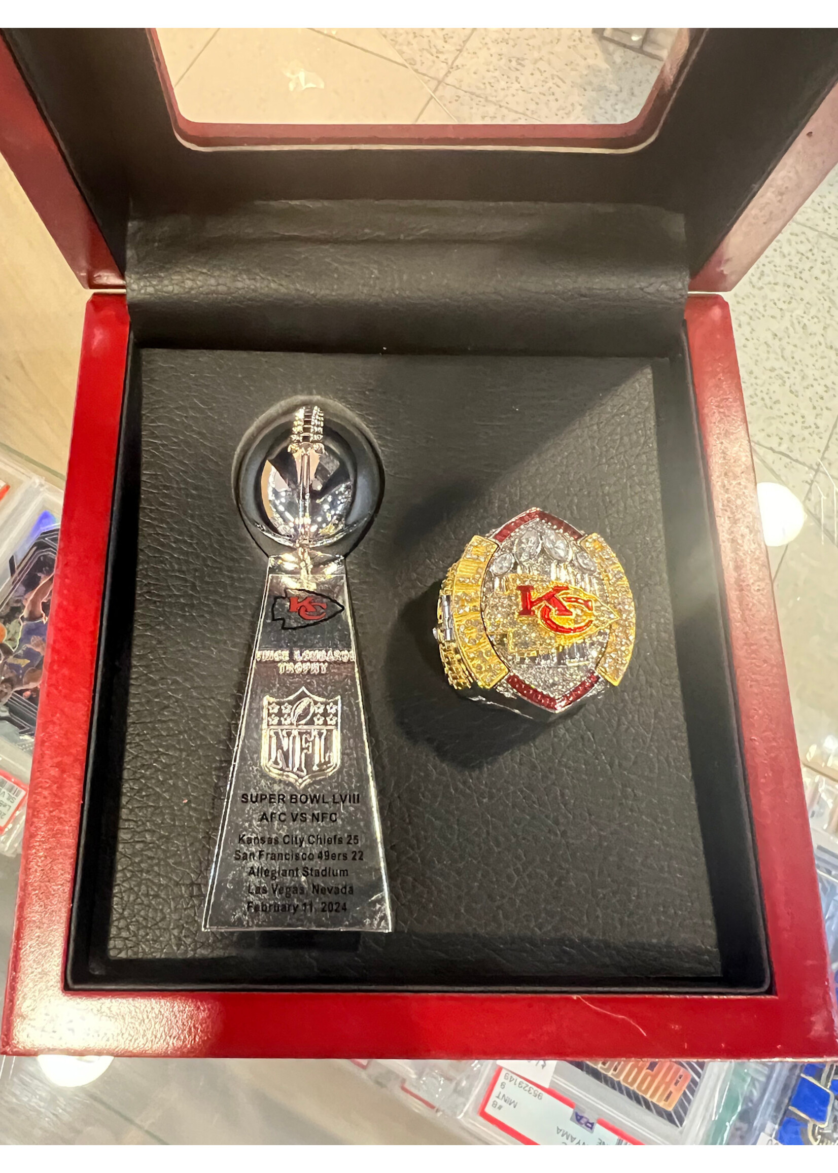 Rings Chiefs 2024 Ring & Trophy Set