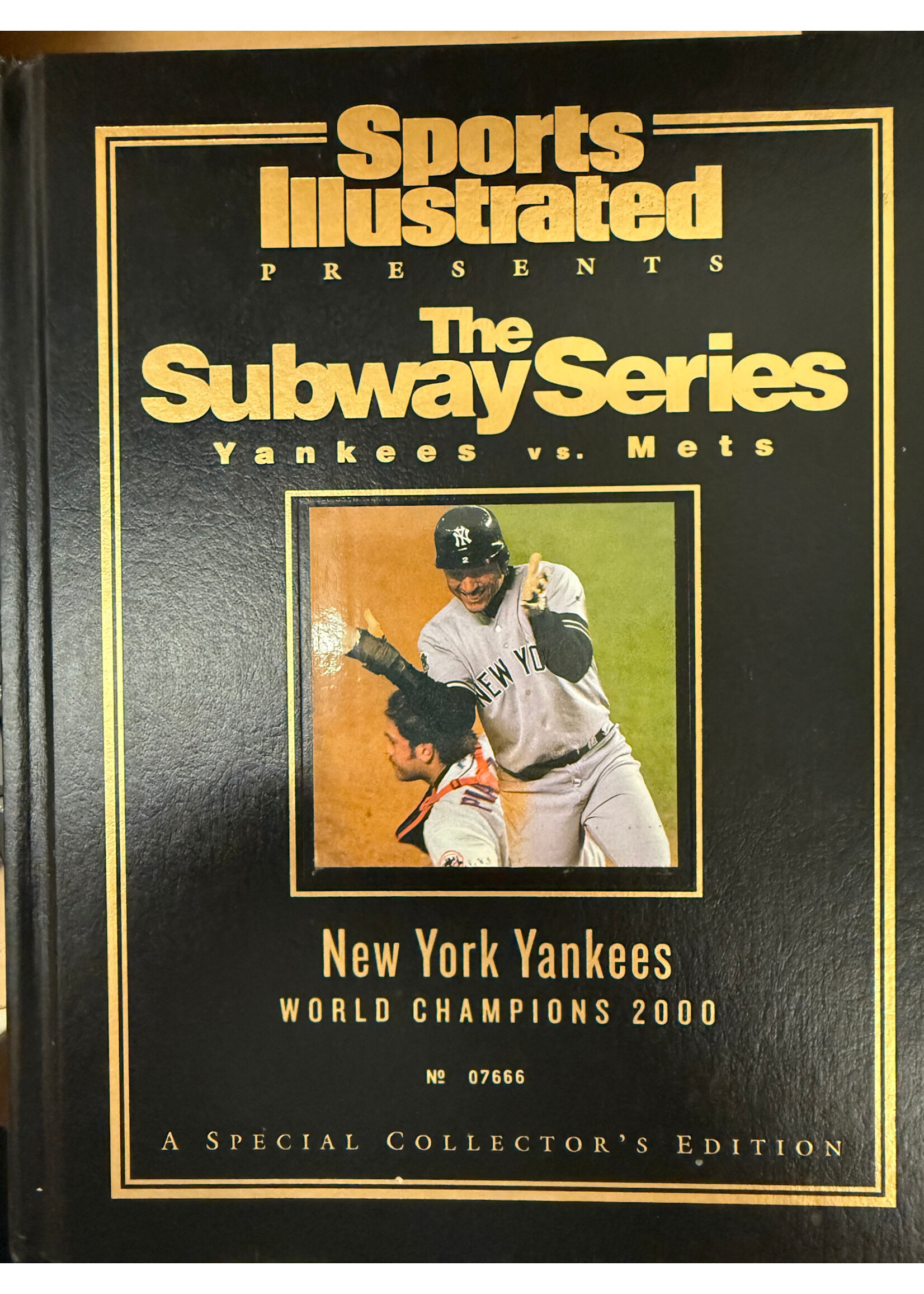 2000 Yankees SI Book