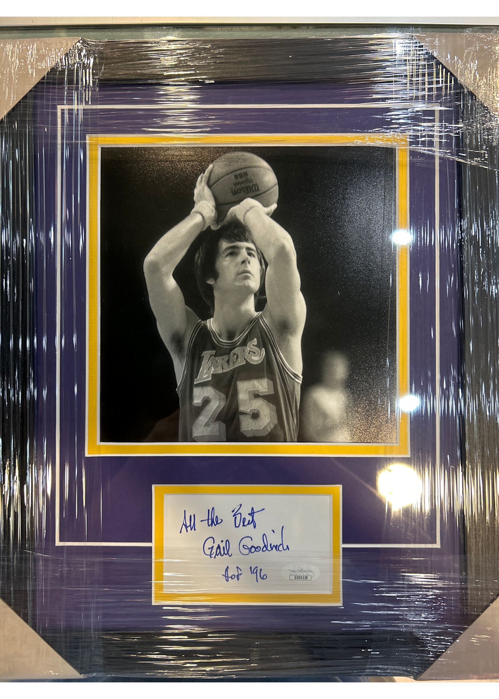 Picture Gail Goodrich Cut