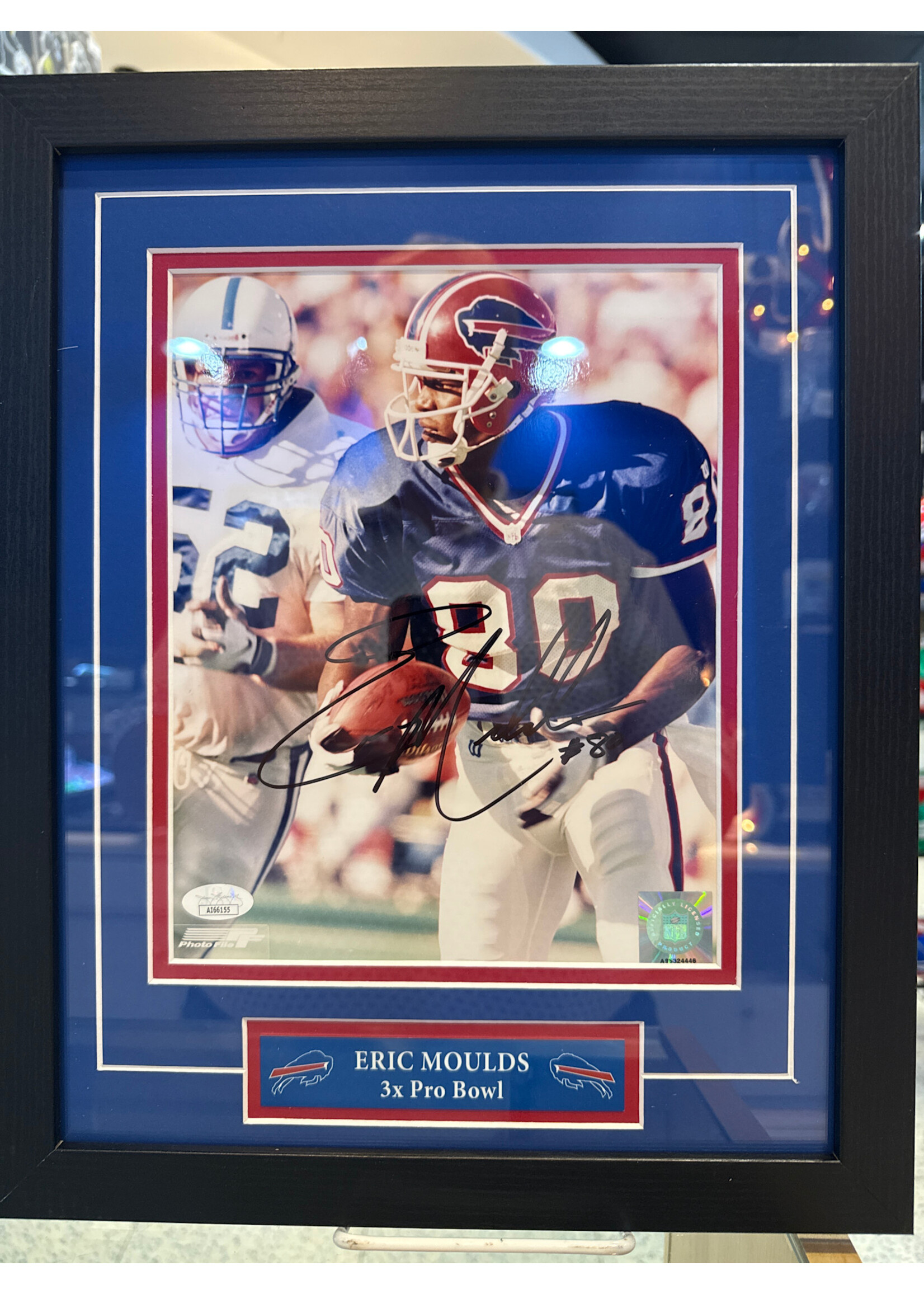 Picture Eric Moulds 8x10