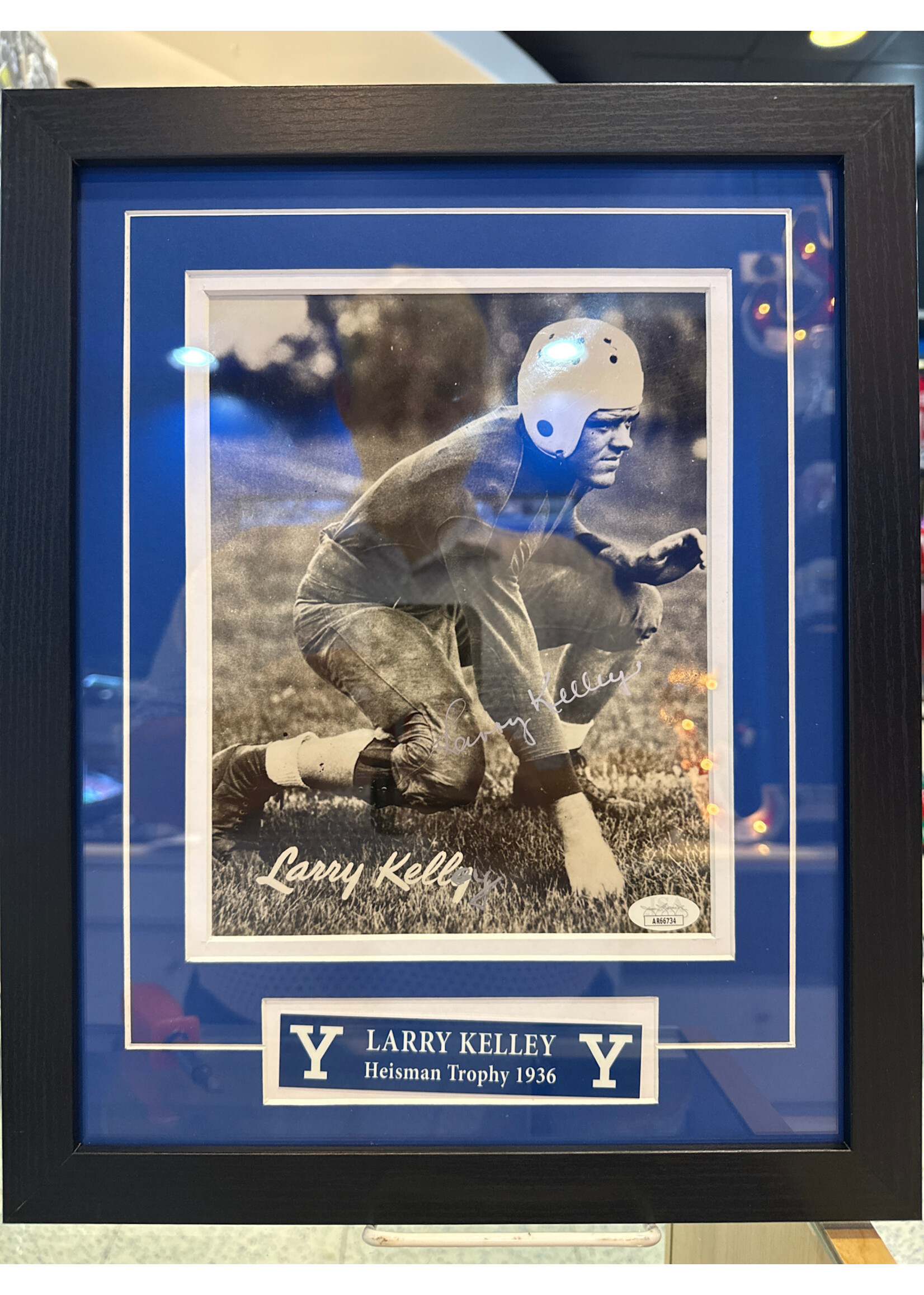 Picture Larry Kelley 8x10