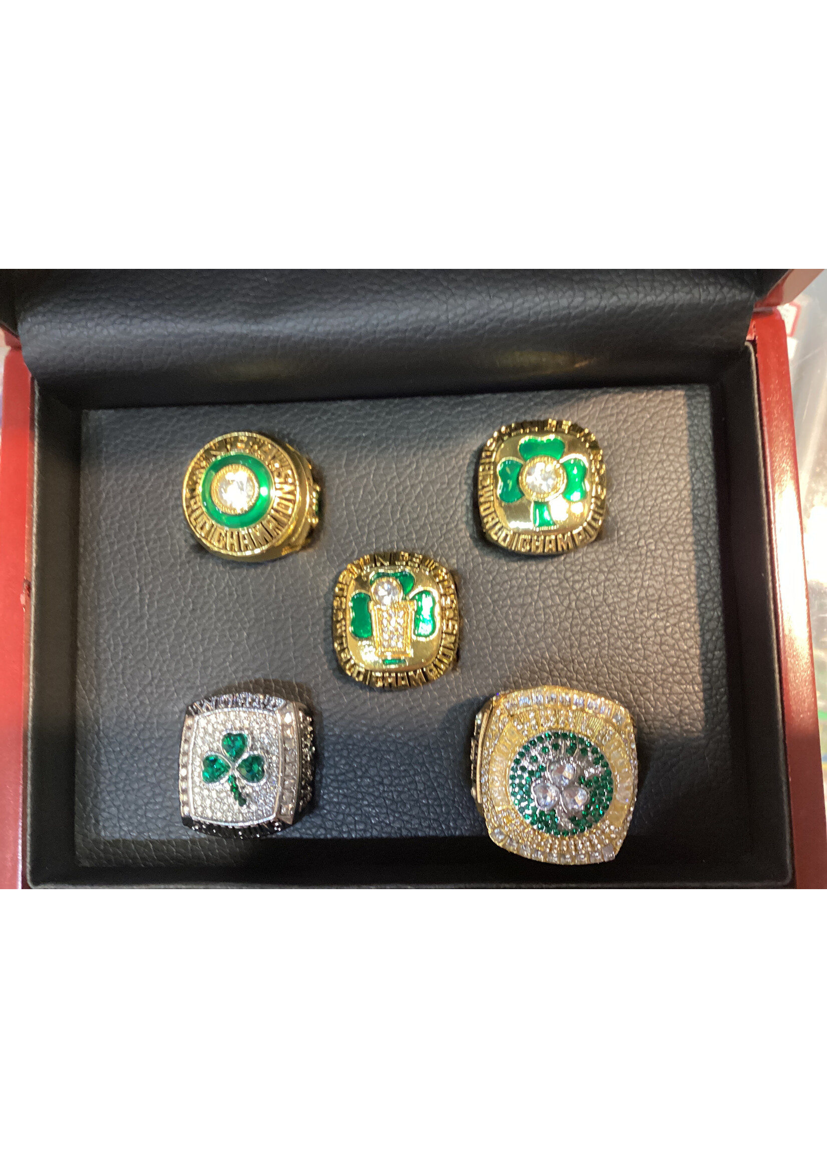 Rings Celtics 5 Ring Set