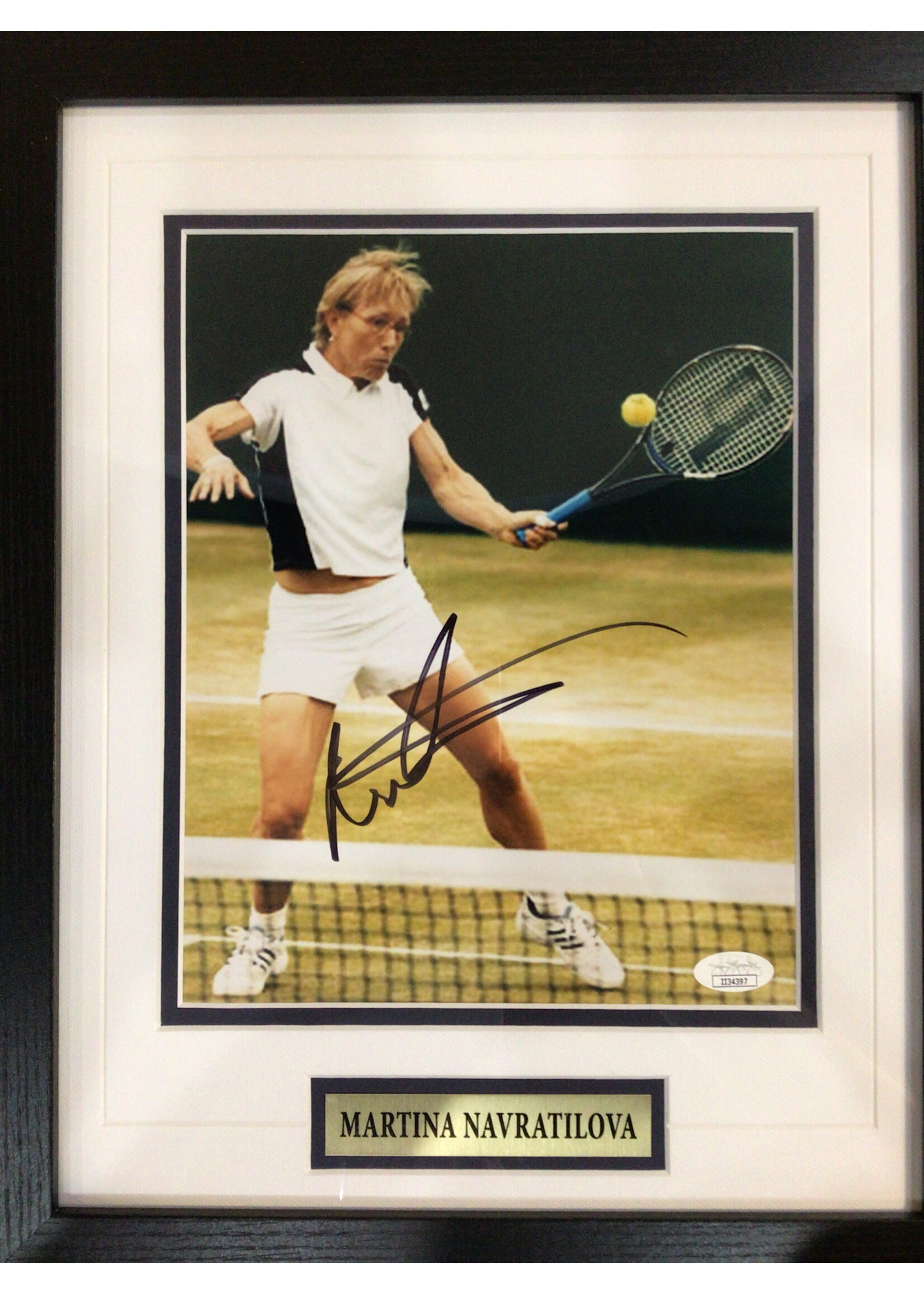 Martina Navratilova 8x10 B