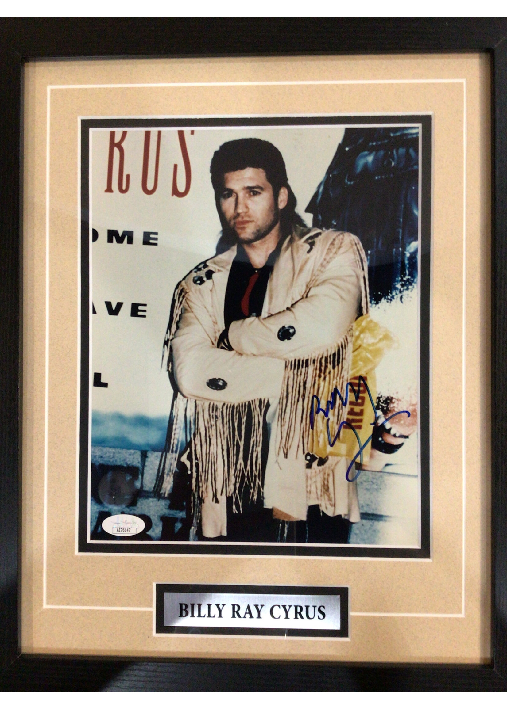 Billy Ray Cyrus 8x10