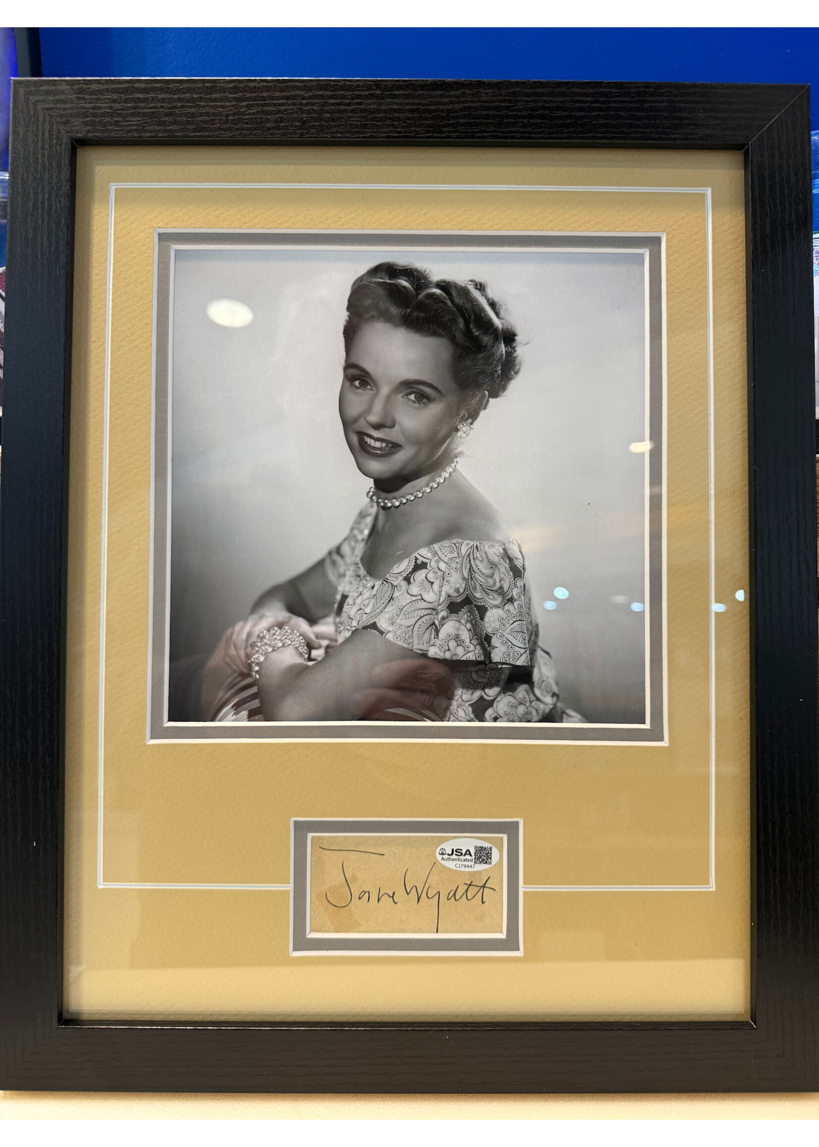 Picture Jane Wyatt Cut