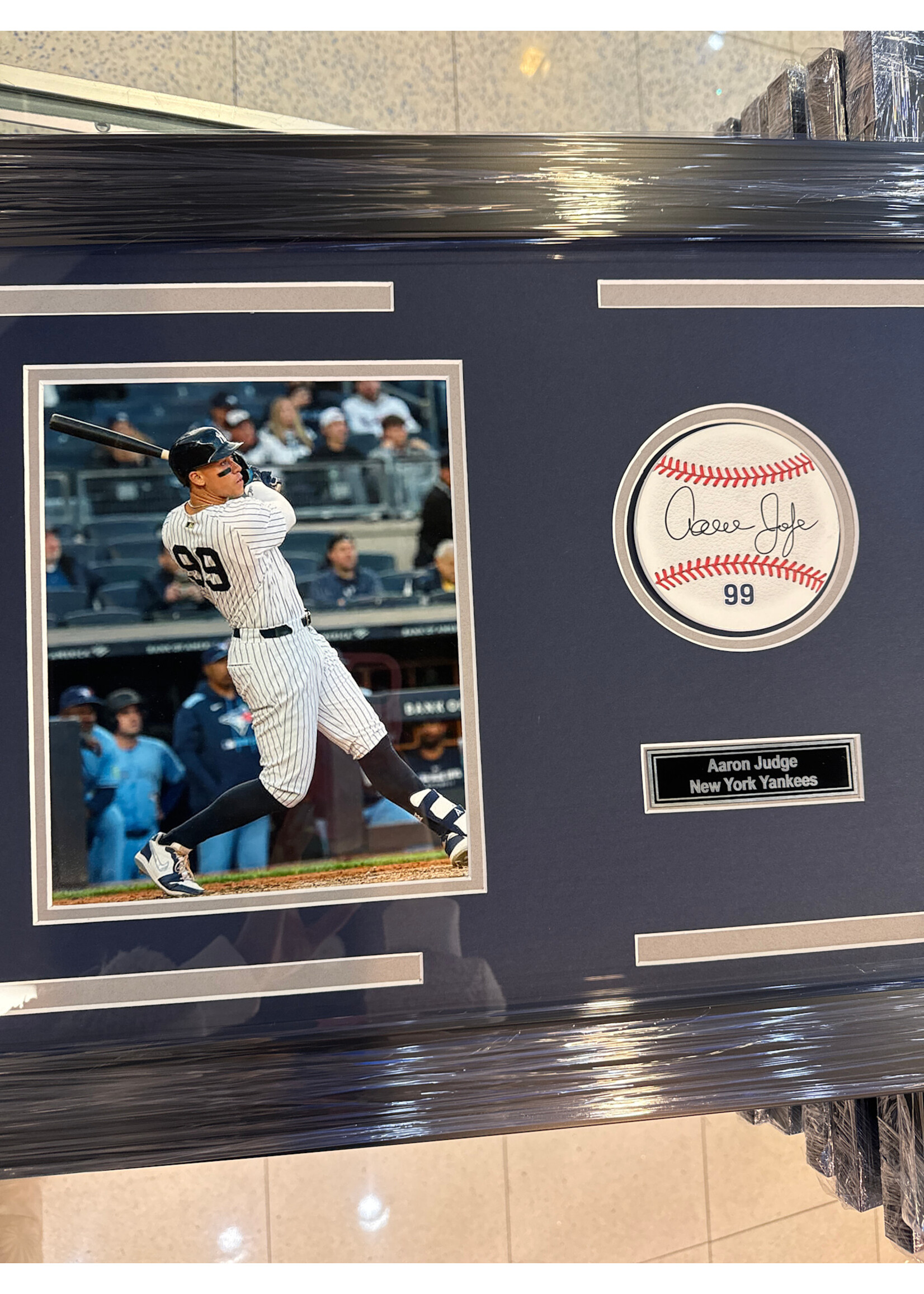 Picture Aaron Judge SM Signables