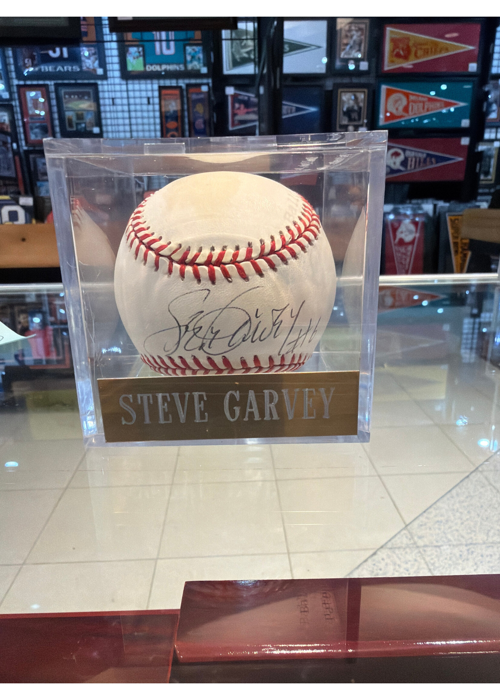Balls/Bats/Gloves Steve Garvey Baseball