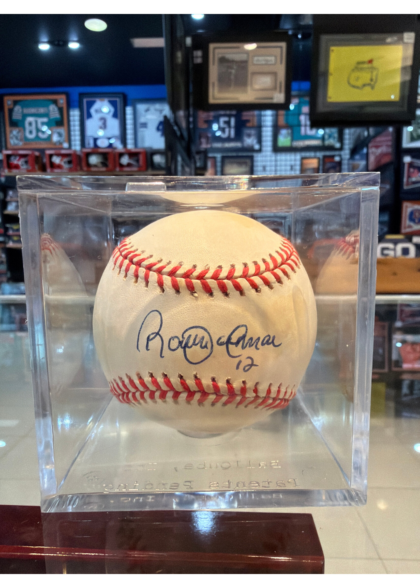 Balls/Bats/Gloves Roberto Alomar Baseball