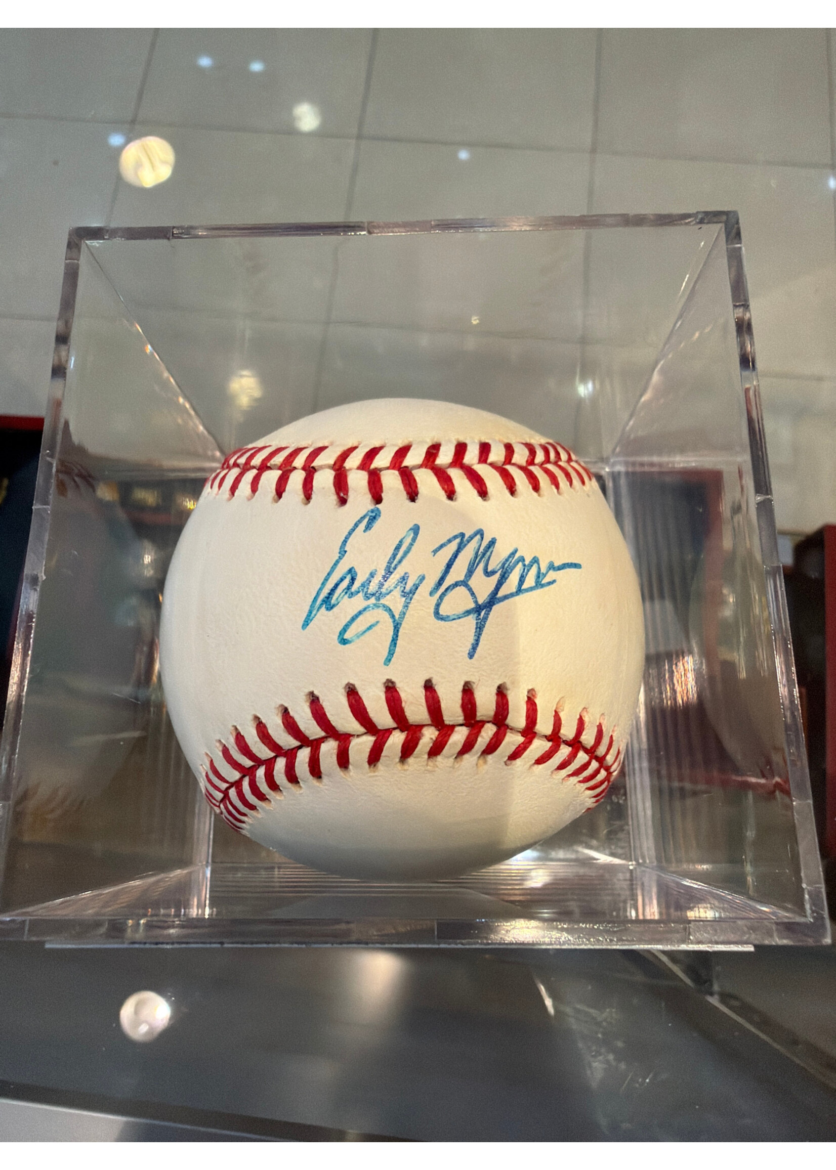 Balls/Bats/Gloves Early Wynn Baseball