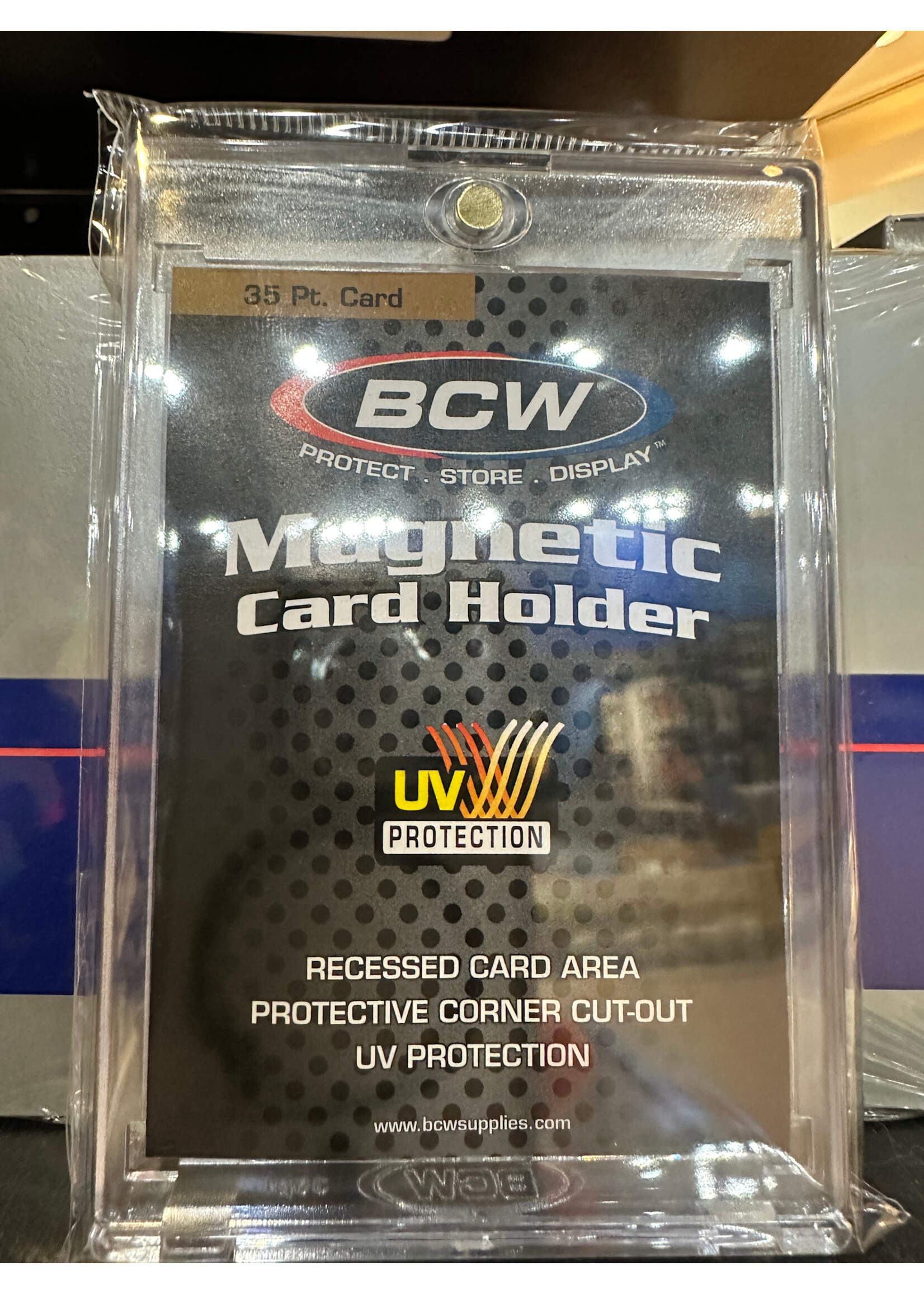 Supplies *P 35pt Mag Card Holder