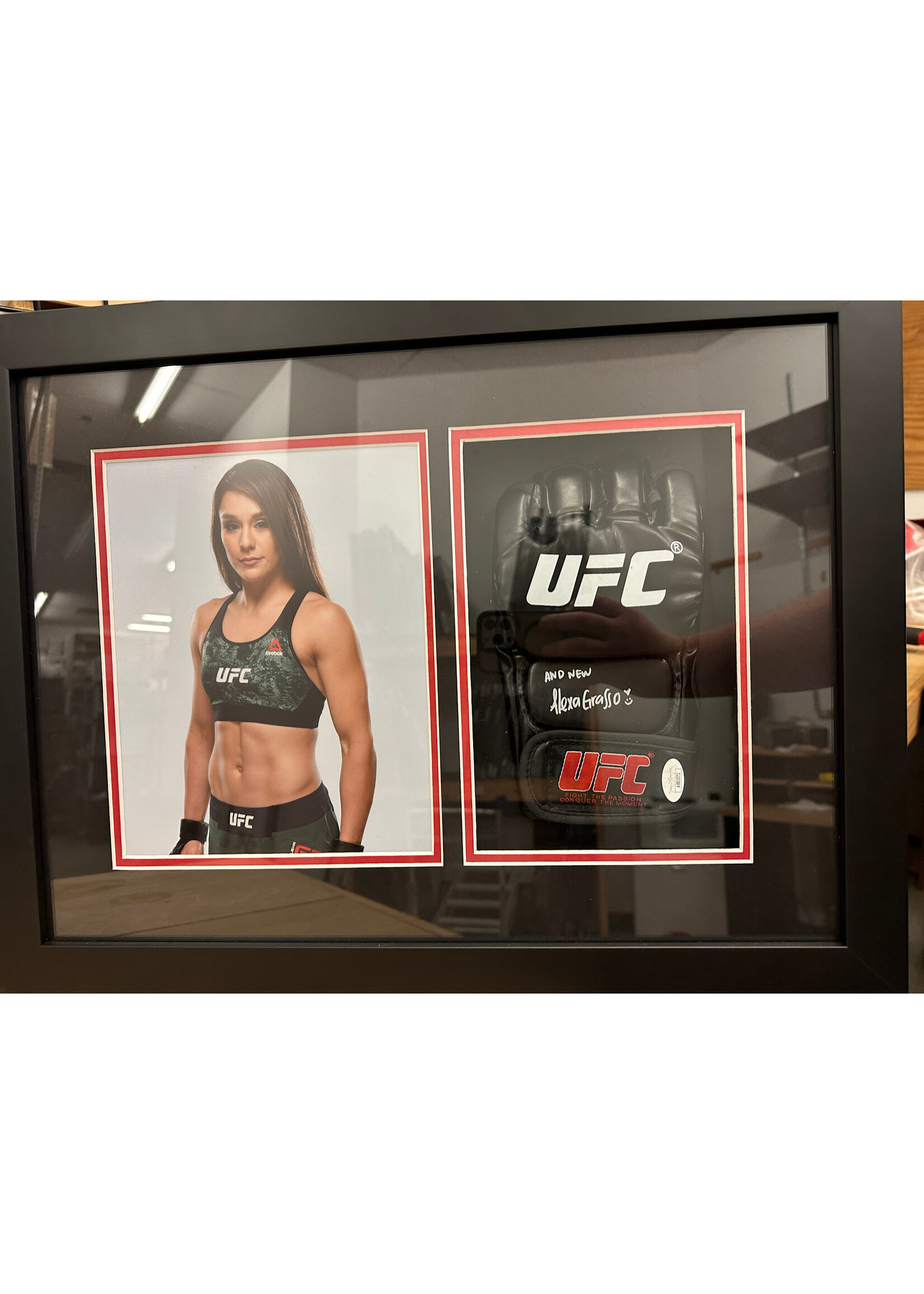 Balls/Bats/Gloves *P Alexa Grasso Glove B