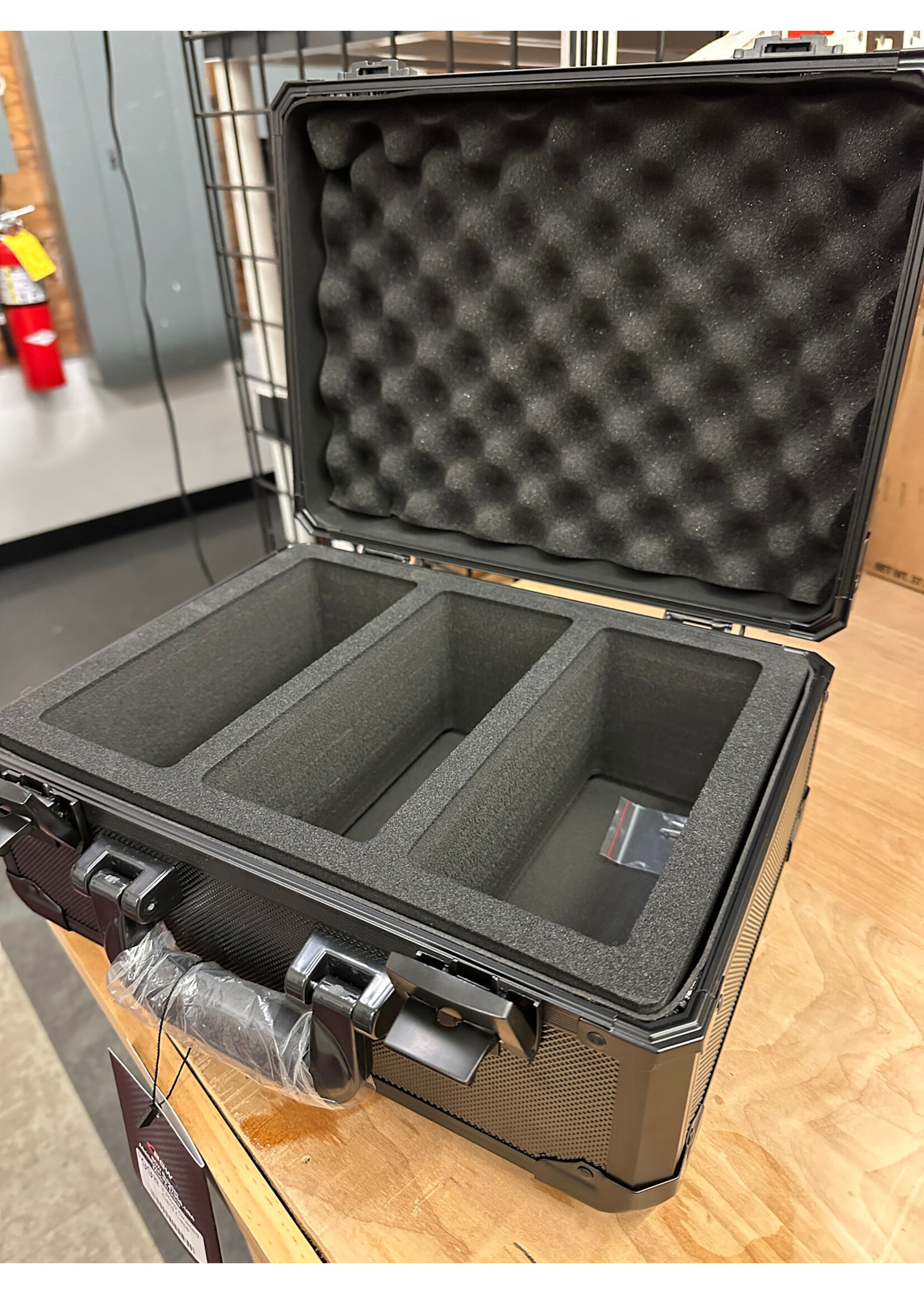 Supplies *Px 3 Row Graded Card Case