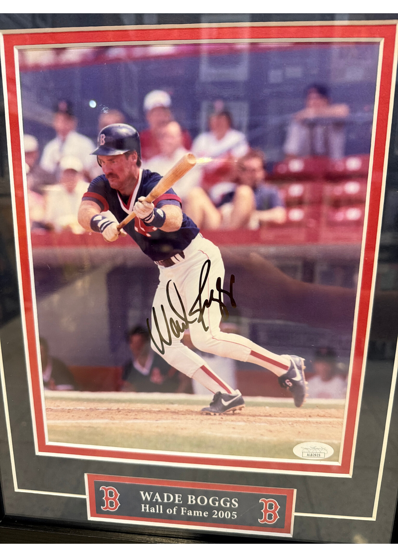 Picture Wade Boggs 8x10