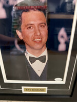 Picture *P Ray Romano 8x10