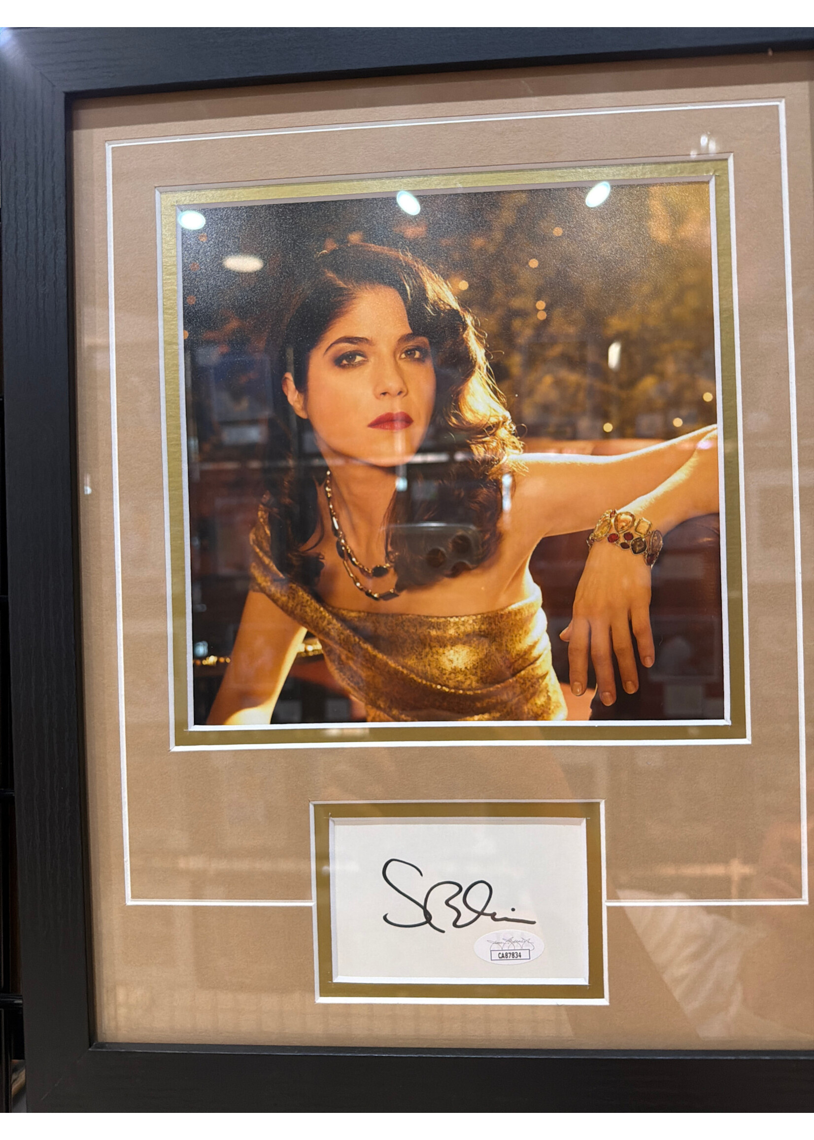 Picture *P Selma Blair Cut