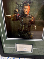 Picture *P Josh Brolin Cut