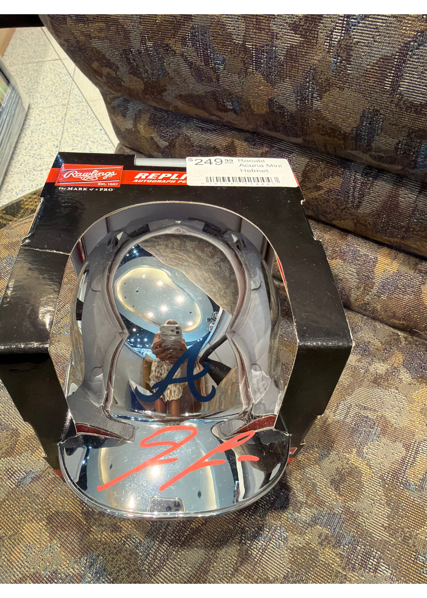 Helmet (Full & Mini) Ronald Acuna Mini Helmet