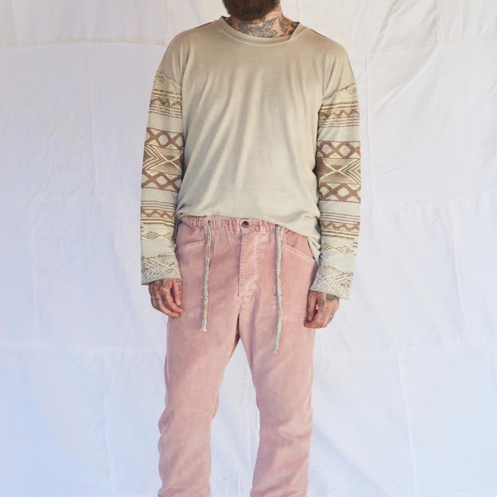 P38 Corduroy in Dusty Pink