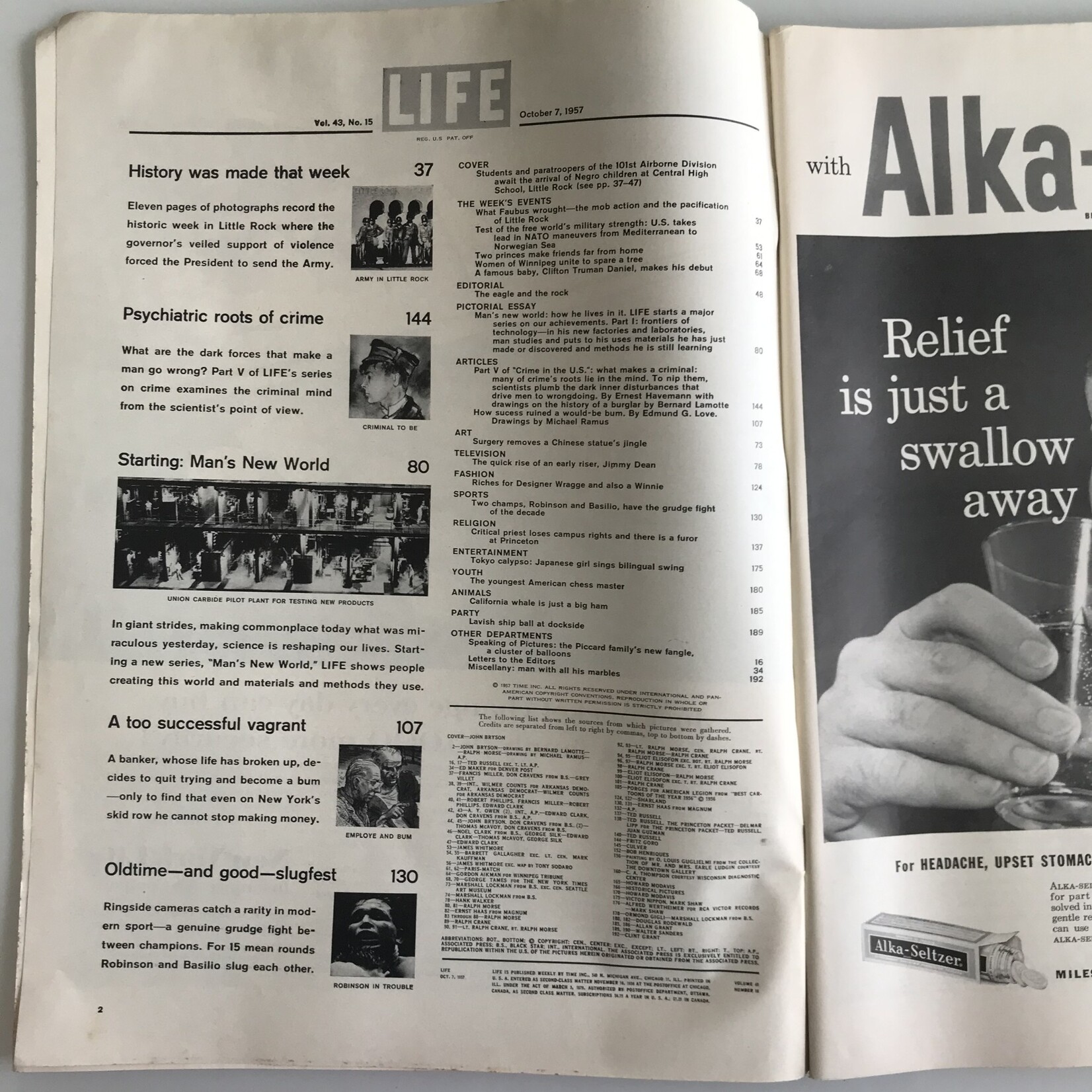 LIFE - 1957-10-07, U.S. Troops Take Over Arkansas - Magazine (USED)