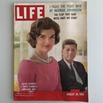 LIFE - 1959-08-24, John F. Kennedy, Jacqueline Kennedy Onassis - Magazine (USED)