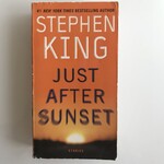Stephen King - Just After Sunset - Paperback (USED)