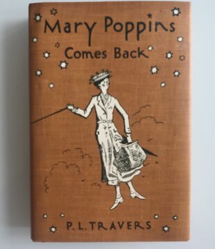 P.L. Travers - Mary Poppins Comes Back - Hardback (USED - VG)