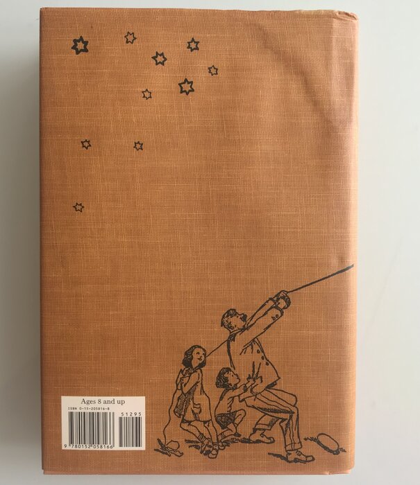 P.L. Travers - Mary Poppins Comes Back - Hardback (USED - VG)