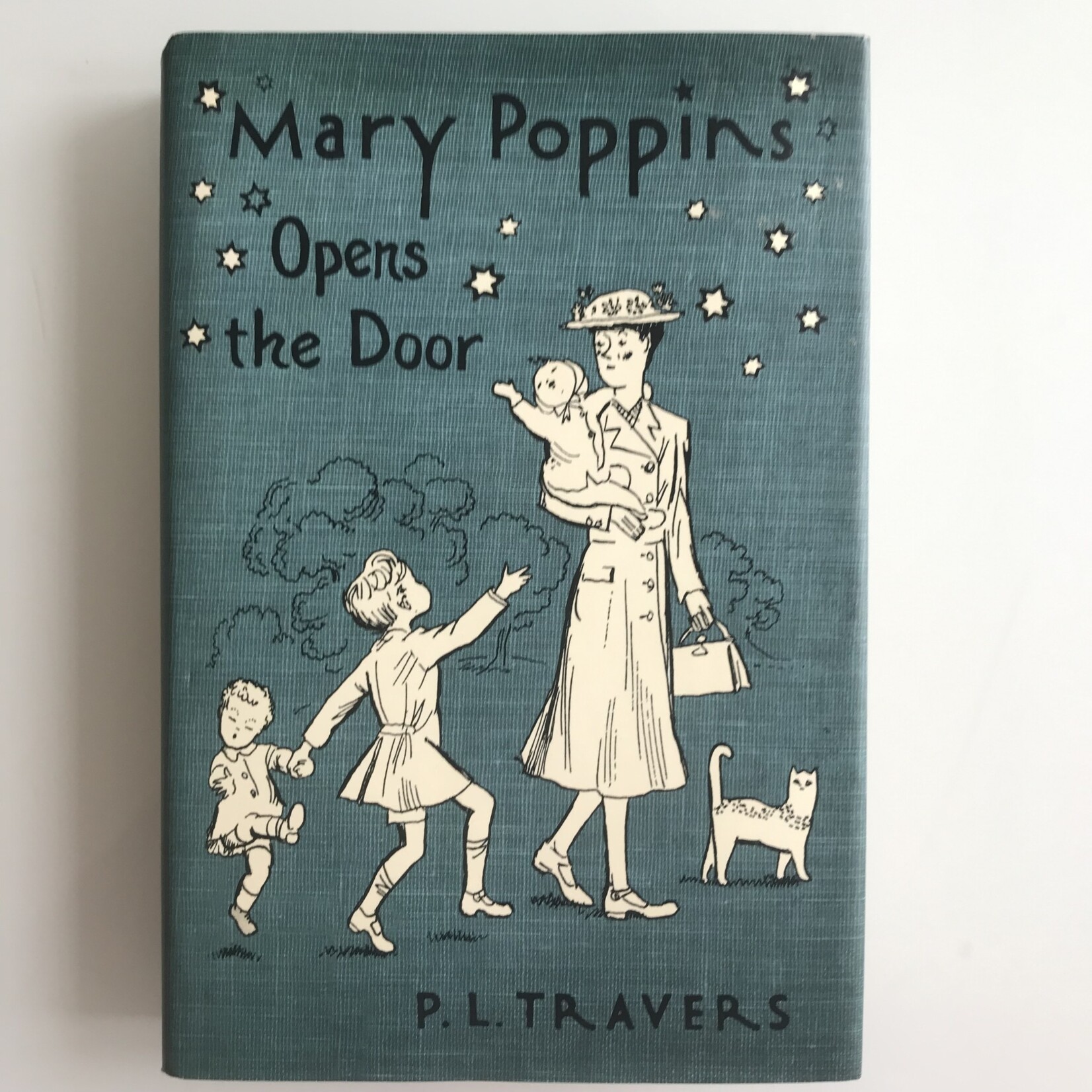 P.L. Travers - Mary Poppins Opens The Door - Hardback (USED - LN)