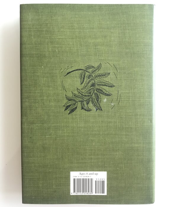 P.L. Travers - Mary Poppins In The Park - Hardback (USED - LN)