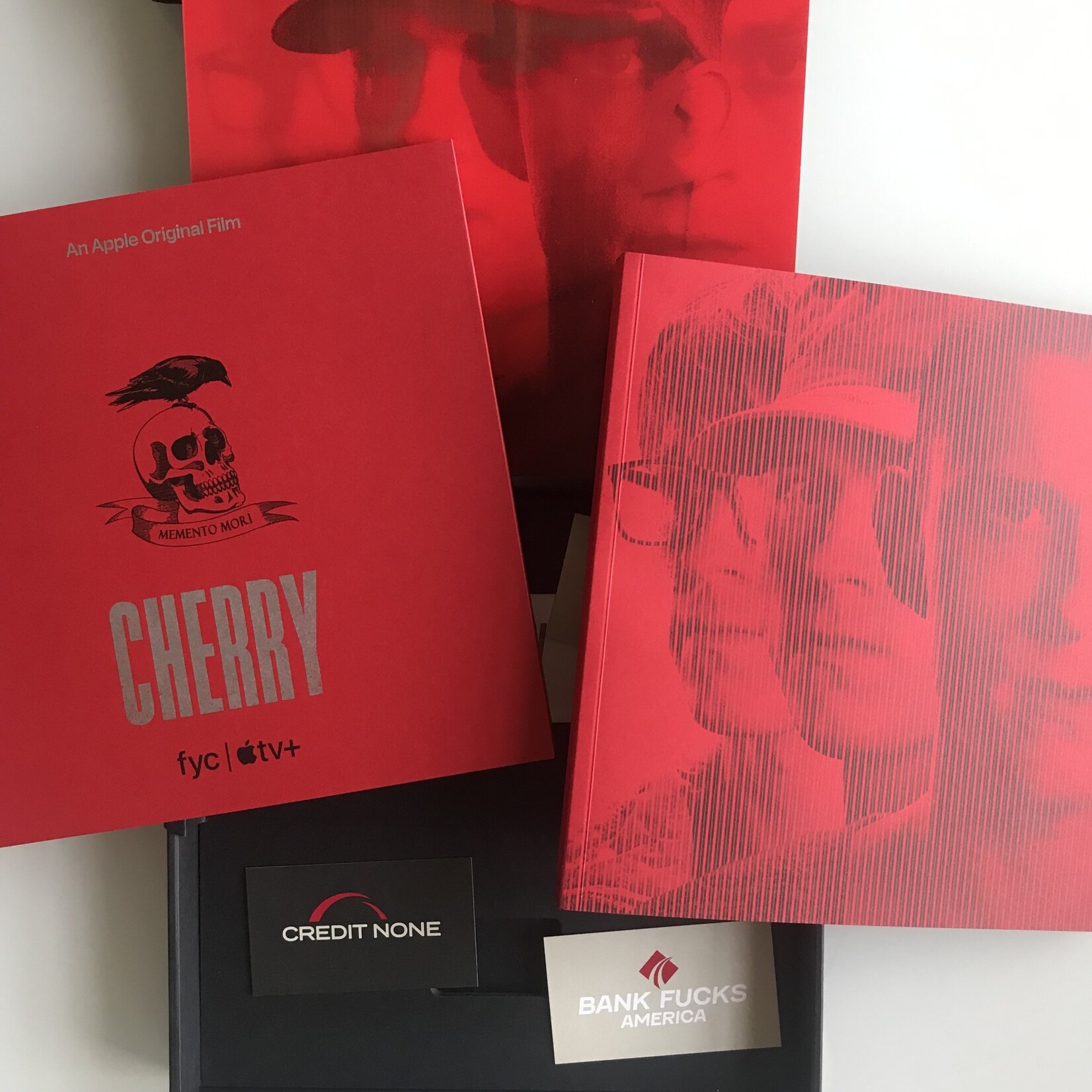 AppleTV+ - Cherry Script, Hologram & Promo Book (No Dog Tags) - Box Set (USED - VG)