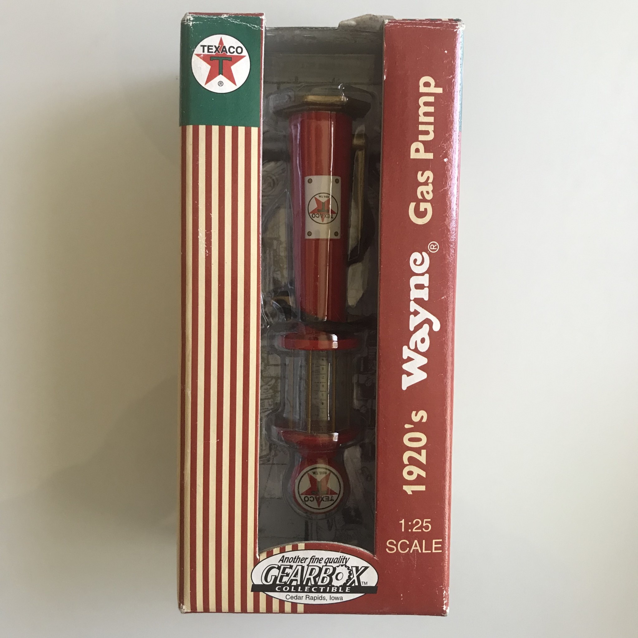 1920's Wayne Gas Pump (Texaco) - 1:25 Scale Replica
