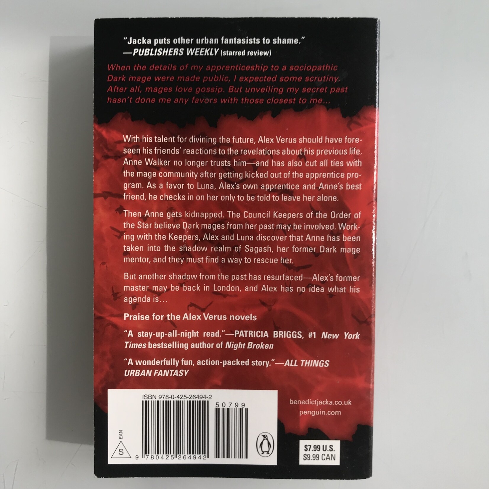 Benedict Jacka - Hidden - Paperback (USED)