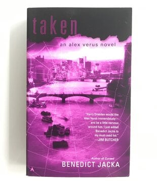 Benedict Jacka - Taken - Paperback (USED)