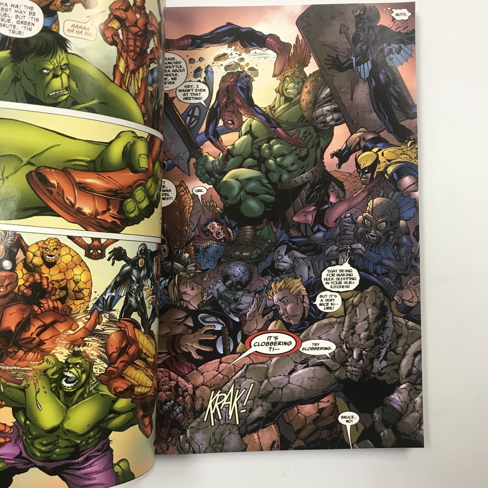 Hulk: Planet Hulk - Paperback (USED)