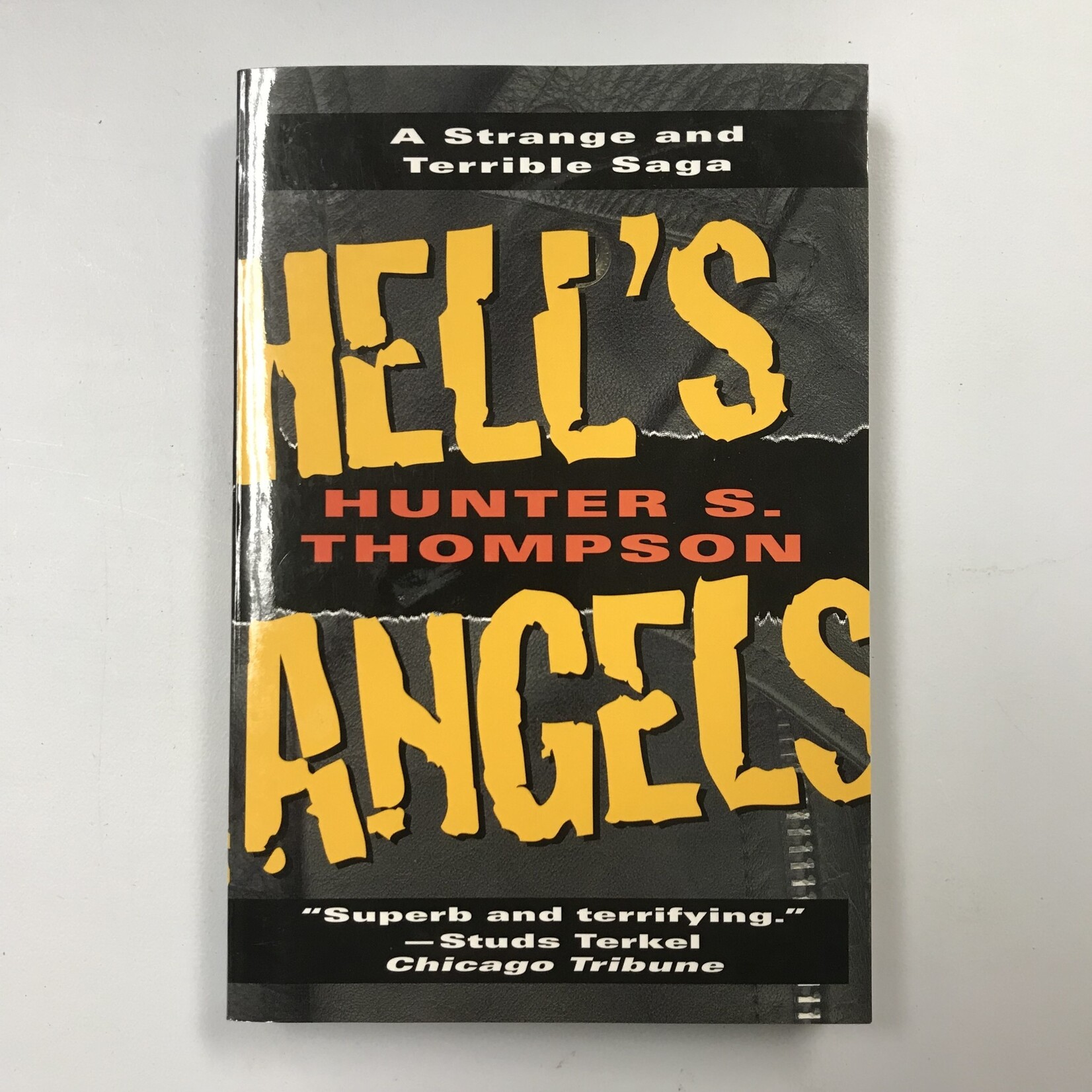 Hunter S. Thompson - Hell’s Angels - Paperback (USED)