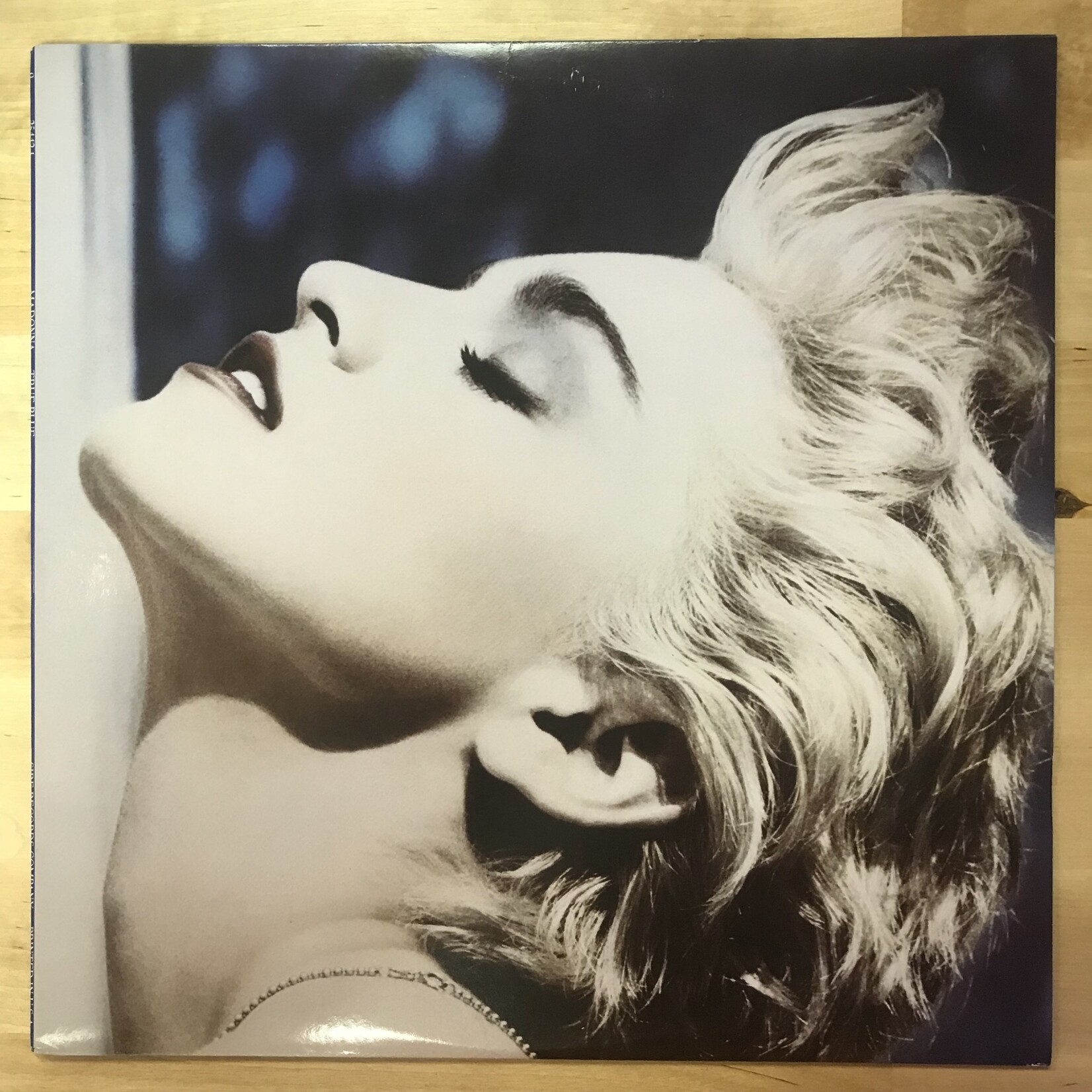 Madonna - True Blue (w/ Poster) - W1 25442 - Vinyl LP (USED)
