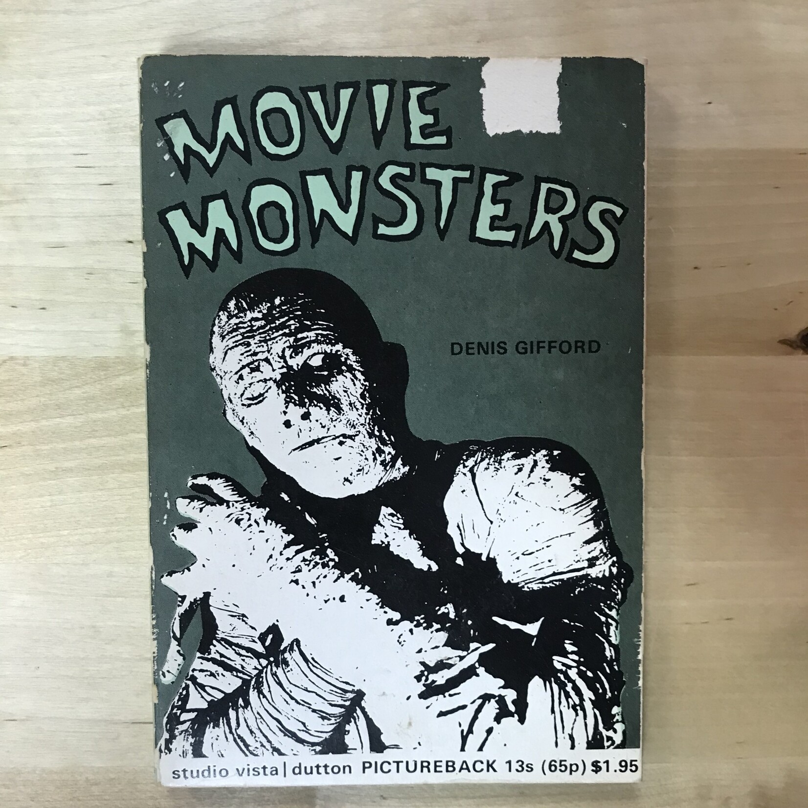 Denis Gifford - Movie Monsters - Paperback (USED)