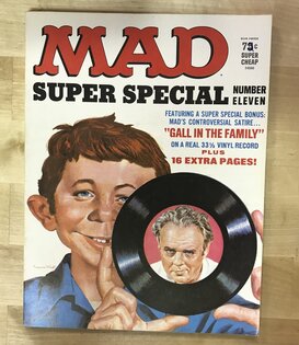 MAD - Super Special - #11 (All In The Family Vinyl 45) - Magazine w/ Vinyl 45