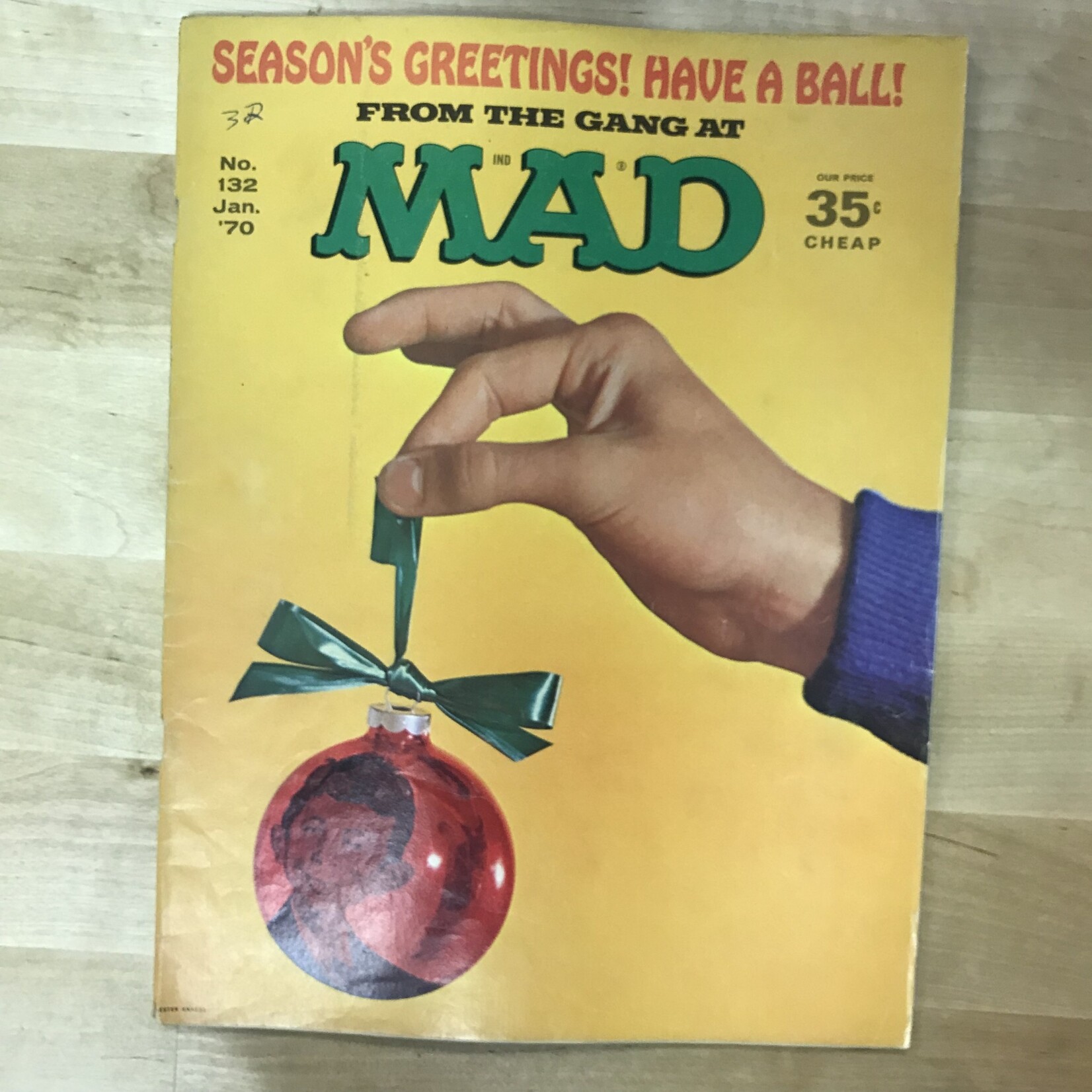MAD Magazine - #132 January 1970 (Season’s Greetings) - Magazine