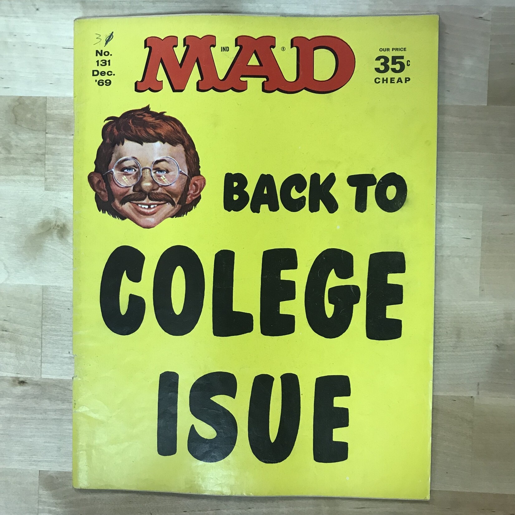 MAD Magazine - #131 December 1969 (Back To College/Ronald Reagan Advertisement) - Magazine