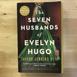 Taylor Jenkins Reid - The Seven Husbands Of Evelyn Hugo - Paperback (USED)