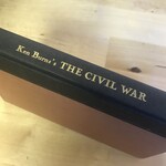Robert Brent Toplin (Editor) - Ken Burn’s Civil War: Historians Respond - Hardback (USED)