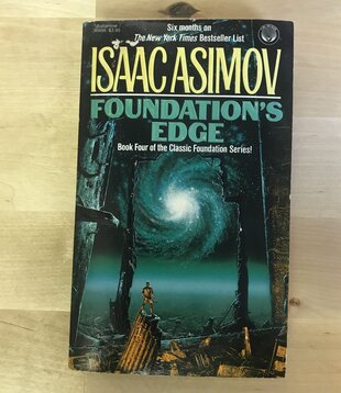 Isaac Asimov - Foundation’s Edge - MM Paperback (USED)