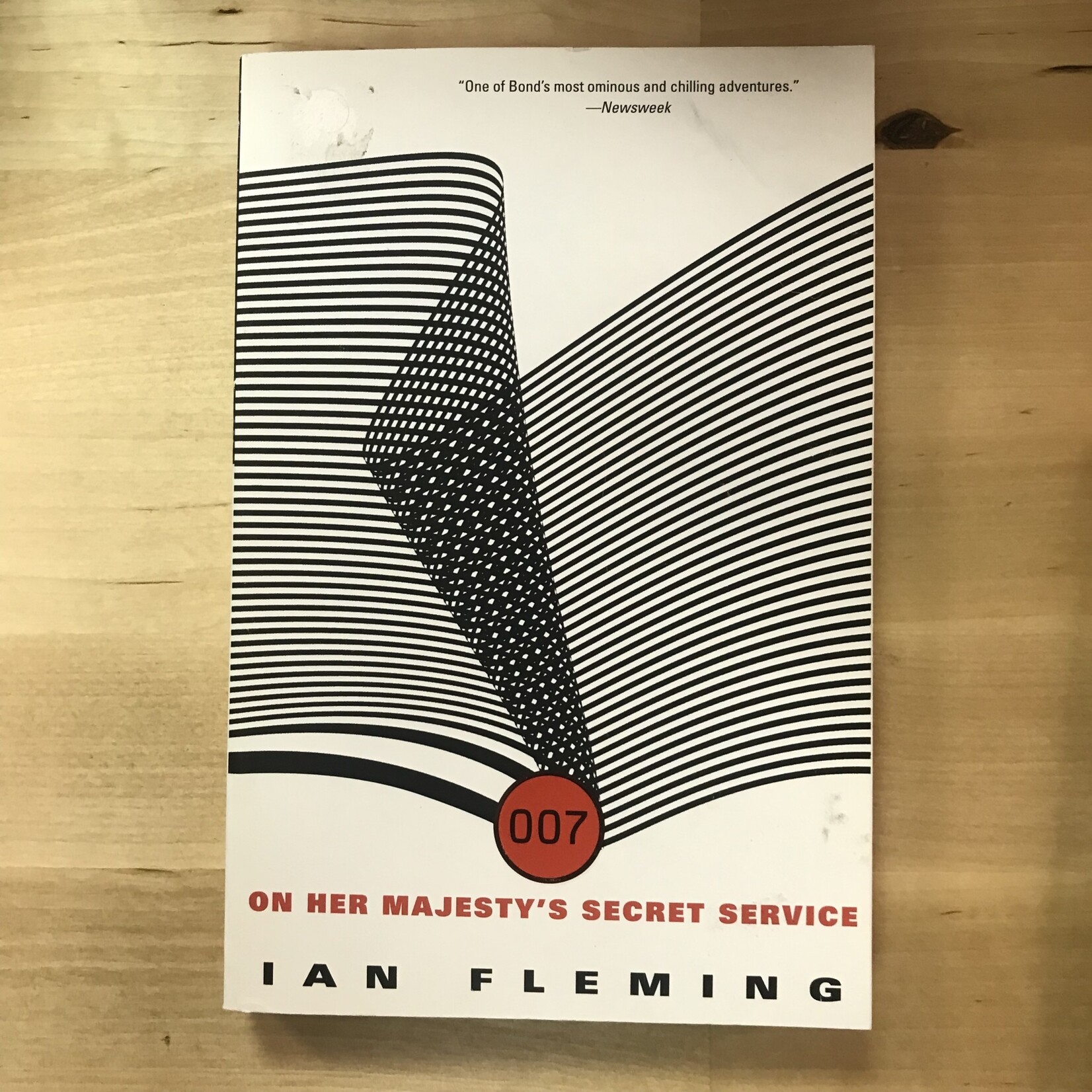 Ian Fleming - On Her Majesty’s Secret Service - Paperback (USED)